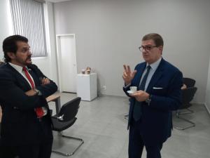 Embaixador da Itália, Francesco Azzarello, faz visita ao Arquivo Público do Distrito Federal